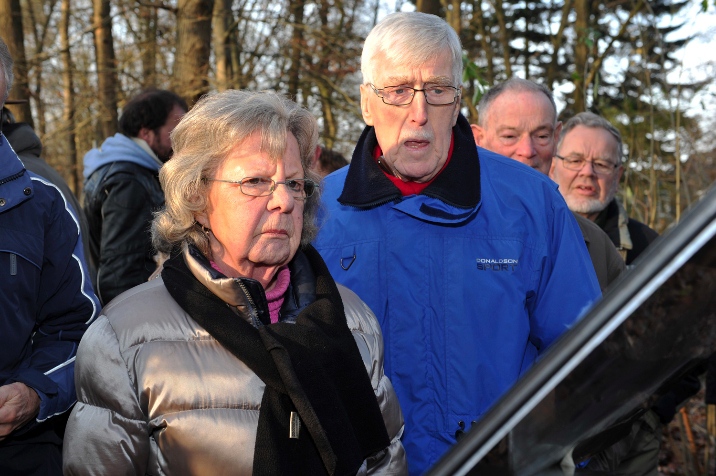 Onthulling plakette Misdadigerskerkhof Oosterhout